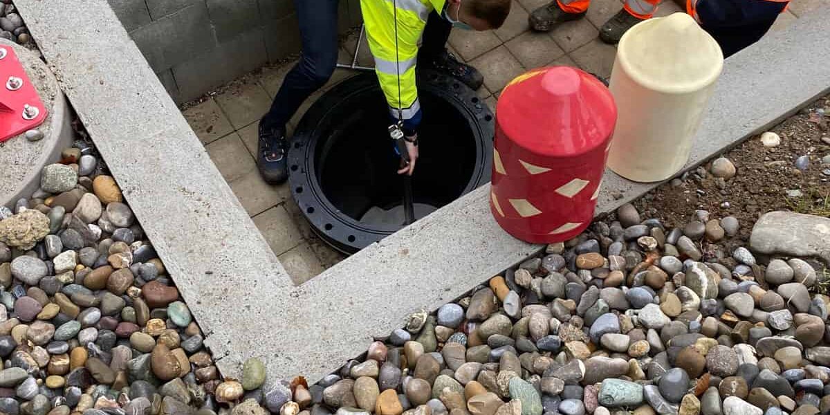 Druckrohrreinigung und Inspektion mit der Molchstation Quick-Pig - Gemeinde Glattfelden