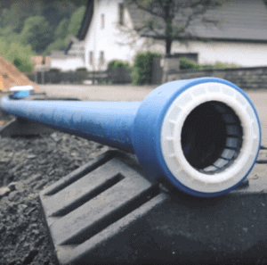Anwendungen_Trinkwasser Steckverbindungen Reinogrip. Aufgesteckt auf einem Trinkwasserrohr mit offenem Ende
